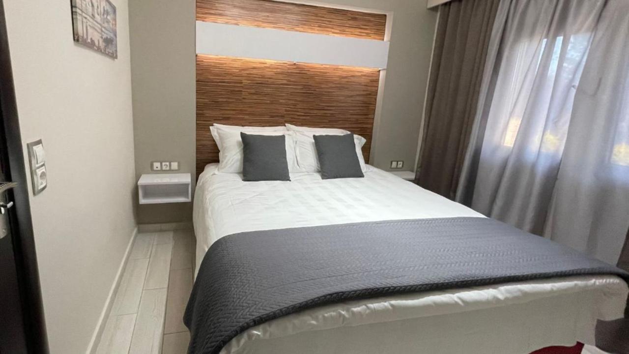 Luxrooms Ofrinion Ngoại thất bức ảnh